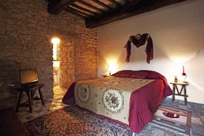 Aparthotel Castello Valenzino Pierantonio Zewnętrze zdjęcie